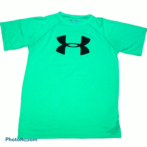 Under Armour Other - Under Armour tee